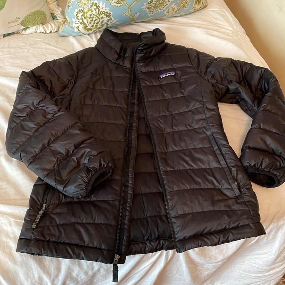 Girls Patagonia Puffer Jacket. Great condition.